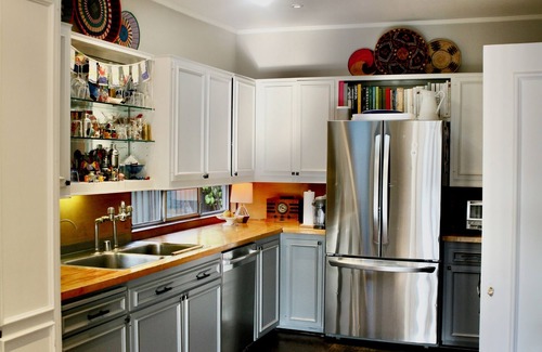 Windsor Square House | Gorgeous Hollywood Oasis with Swimming Pool + Optional Guest House