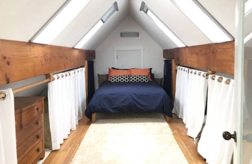 Camden House | Gorgeous Home and Yoga Studio