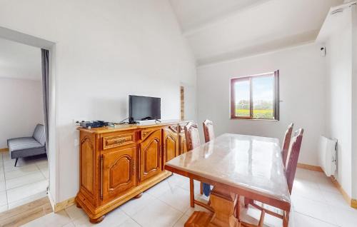 Malleville-les-Gres House | Gorgeous Home In Malleville-Les-Grès