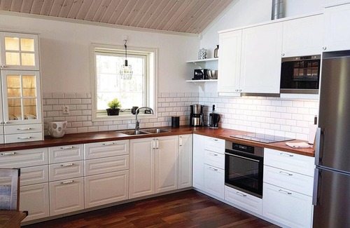 Arjang House | Gorgeous home in årjäng with WiFi