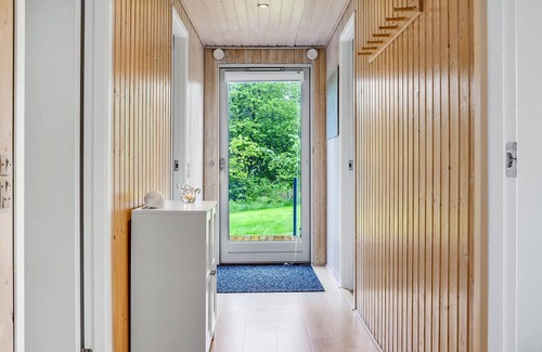 Ebeltoft House | Gorgeous home in Ebeltoft with kitchen