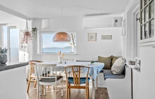 Snoghoj House | Gorgeous Home In Fredericia With Wifi