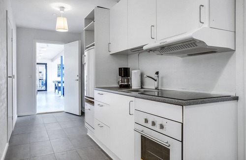 Bønnerup Strand House | Gorgeous home in Glesborg with WiFi