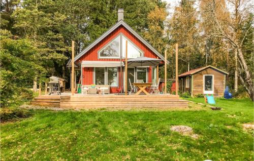 Osterbybruk House | Gorgeous Home In Gräsbo With Sauna