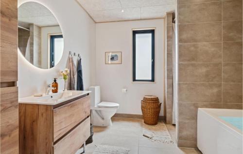 Grenaa House | Gorgeous Home In Grenaa With Kitchen
