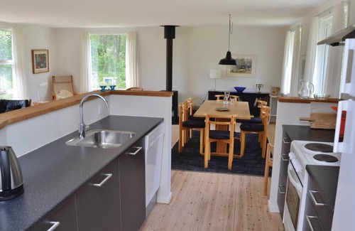 Hirtshals House | Gorgeous home in Hirtshals with WiFi