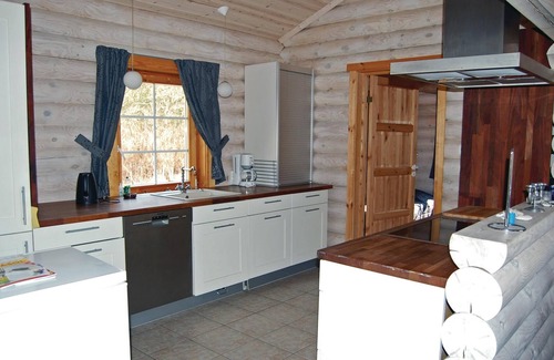 Ristinge House | Gorgeous home in Humble with WiFi