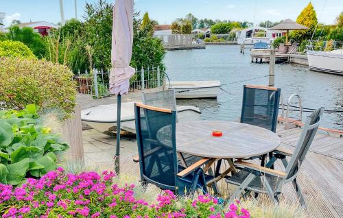 Lemmer House | Gorgeous Home In Lemmer With Wifi - Hfr487