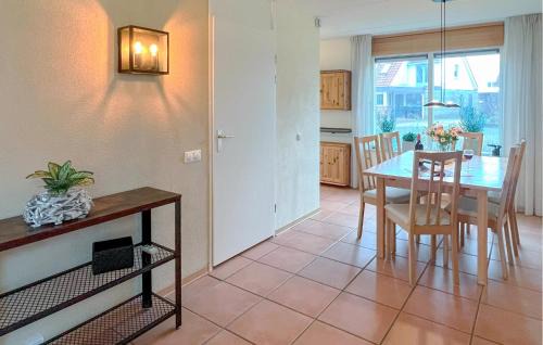 Lemmer House | Gorgeous Home In Lemmer With Wifi - Hfr487