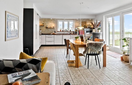 Lundby House | Gorgeous home in Lundby with WiFi