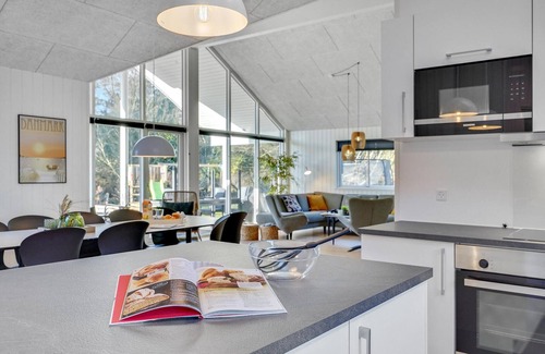 Houstrup House | Gorgeous home in Nørre Nebel with sauna