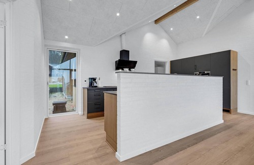 Sjølund House | Gorgeous home in Sjølund with kitchen
