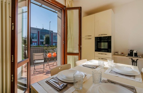 Viareggio House | Gorgeous home in Viareggio LU with WiFi