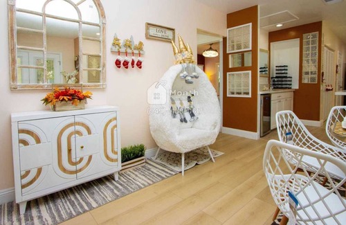 Bakersfield House | Gorgeous Home on Jefferson St