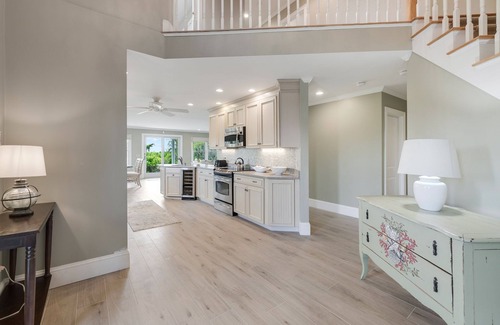 West Harwich House | Gorgeous home sleeping 12 with ocean views