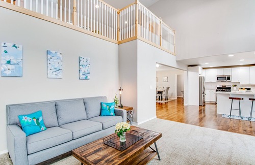 Camano Island House | Gorgeous home with gas fireplace & enormous deck + mountain & water views