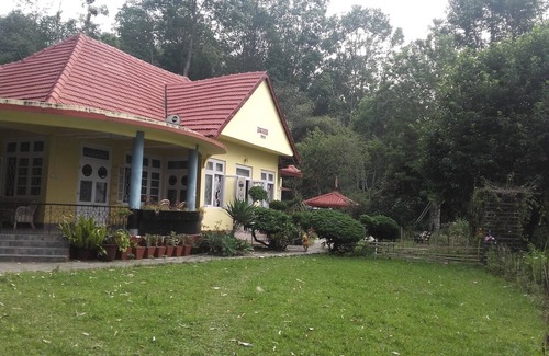 Turuk House | Gorgeous homestay at 70-year old colonial bungalow and farm