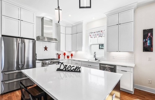 Salemtown House | Gorgeous house with centralized location, covered porch, central AC, deck, & W/D
