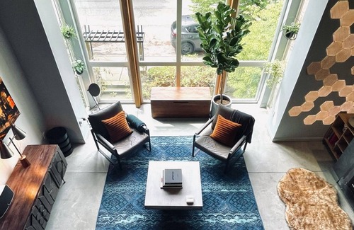 Stevens Condo | Gorgeous Industrial Loft in Cap Hill