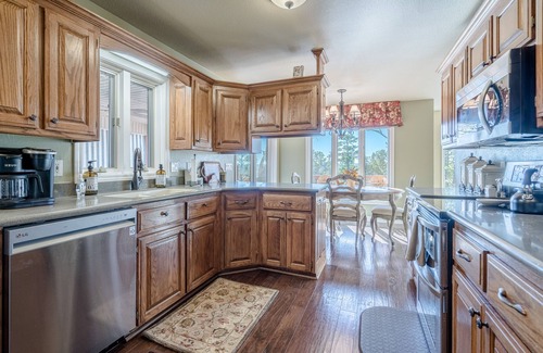 Hot Springs Village House | Gorgeous Lake Views, 2 living areas, large porch, Central Location