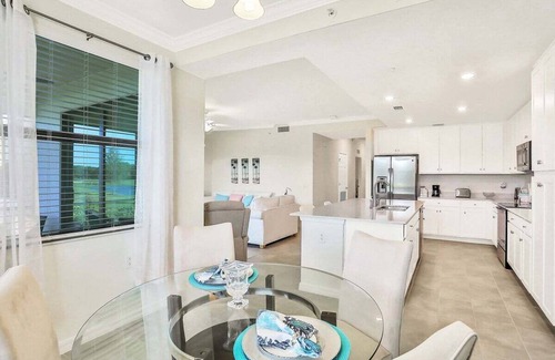 Lakewood Ranch Condo | Gorgeous lakefront 2/2 condo | Lakewood National Golf Club - Lake Daze
