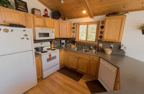 Minocqua Cabin | Gorgeous lakefront Minocqua home