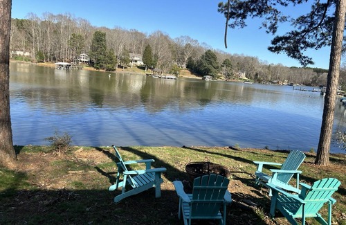 Mayhew House | Gorgeous Lakefront Property with private dock in a "No Wake Zone"