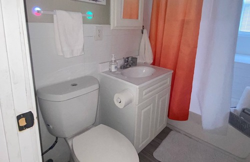 Greenville Apartment | gorgeous Modern 1bedroom apt in jersey 20 min from NYC