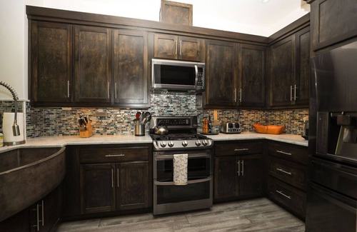 San Luis Obispo House | Gorgeous Modern Pet Friendly Condo close to everything