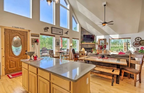 Indian Mountain Cabin | Gorgeous Mountain Cabin-45 Minutes to Breckenridge