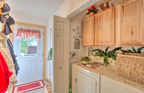 Indian Mountain Cabin | Gorgeous Mountain Cabin-45 Minutes to Breckenridge