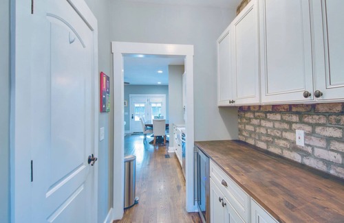 Hope Gardens House | Gorgeous Nashville 3 BDR: Private Fenced-In Yard, Pet Friendly, Sleeps 9!