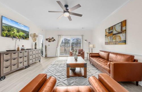 Central Myrtle Beach Apartment | Gorgeous Newly Renovated 3BR Villa Near Beach
