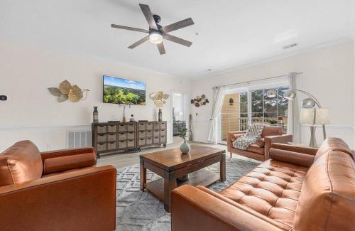 Central Myrtle Beach Apartment | Gorgeous Newly Renovated 3BR Villa Near Beach