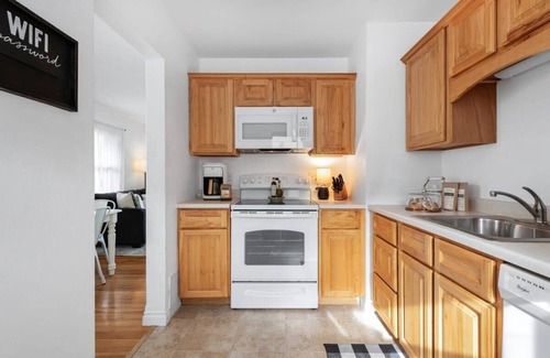 North Spokane House | Gorgeous North Spokane Home - 5 Min to Campus