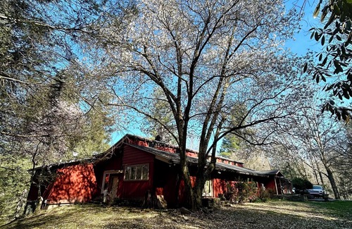 Zirconia House | Gorgeous one-of-a-kind mountain cabin in WNC on spectacular property.