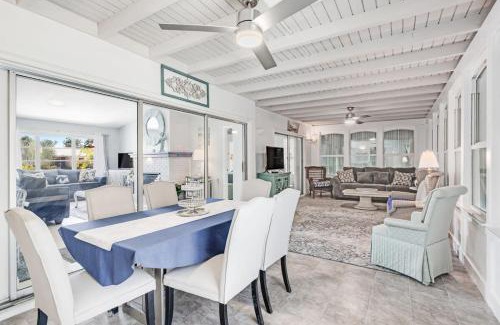 Murex Lakes House | Gorgeous Pool Home in Lake Murex Sanibel