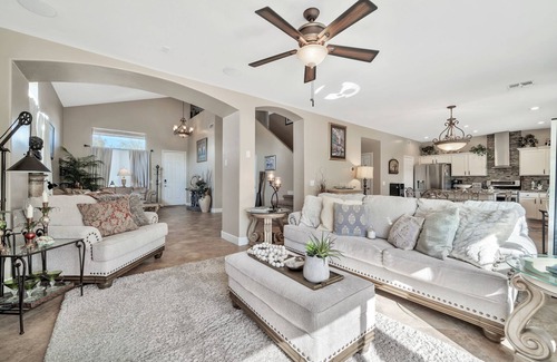Estrella Vista House | Gorgeous Pool House Retreat in Goodyear!