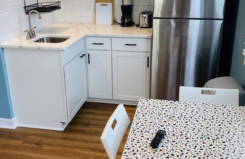 Northwest House | Gorgeous private suite - close to everything in Virginia Beach!