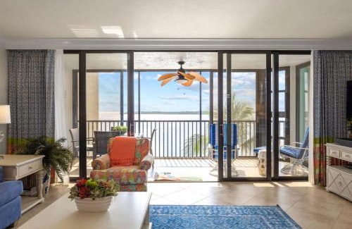 Punta Rassa Apartment | Gorgeous Renovated Residence in Upscale Sanibel Harbour Tower