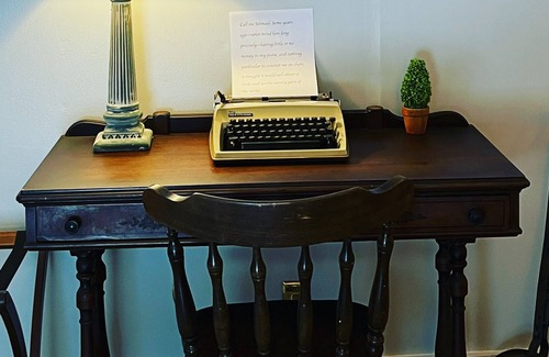 Stamford House | Gorgeous restored Carriage House in the Queen of the Catskills!