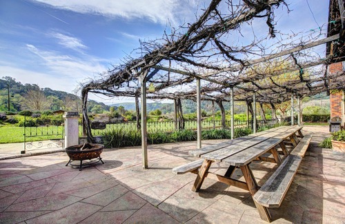 Santa Barbara County House | Gorgeous Rustic Ranch House & Farm Stay on 955 acre Ranch & Berry Farm-Sleeps 15