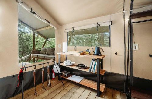 North Woodstock Other | Gorgeous Safari Tent with Fire Pit and Amazing Sights in North Woodstock, New Hampshire