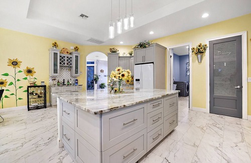 Belleview Heights House | Gorgeous single family home - Pet friendly - Near the Villages