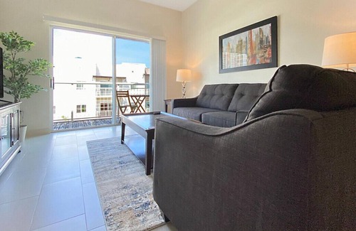 Channel District Apartment | Gorgeous Top Floor with Courtyard Views in Channelside