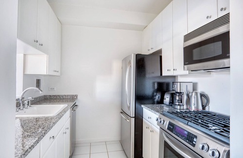 Union Square Apartment | Gorgeous Union Square 1BR w/Sundeck Level next to Subway by Blueground