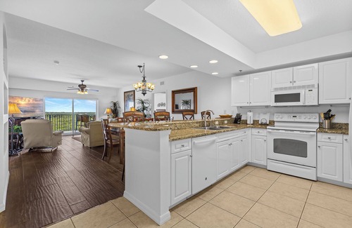 New Smyrna Beach Condo | Gorgeous Unit - TV in Every Room- Resort Style Complex- Short Walk To the Beach