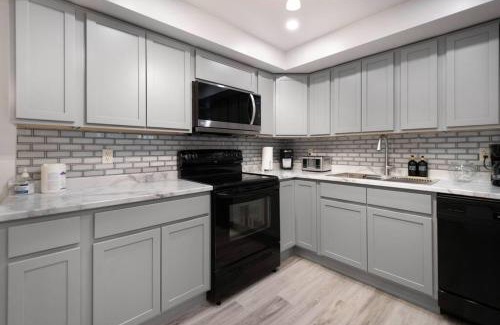 Moncton Apartment | Gorgeous Urban Retreat in the Heart of Moncton