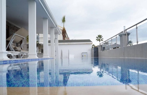 Kadriye Villa | Gorgeous Villa with Private Pool in Antalya 1