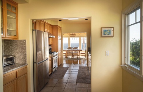 Coast Royal House | Gorgeous View Monger's House in Laguna Beach